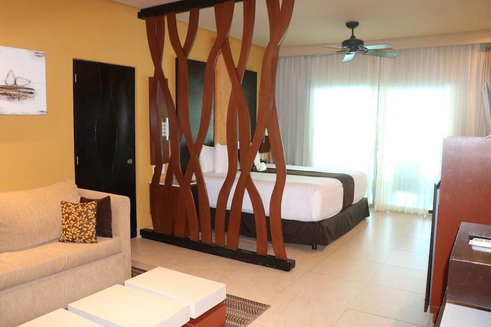 Generations Riviera Maya Family Resort Catamaran, Water Park & More Inclusive Пуерто-Морелос Екстер'єр фото